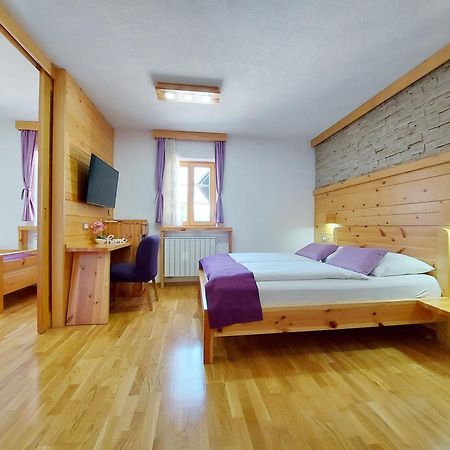 Bed and Breakfast Plitvice Etno House II à Jezerce Extérieur photo